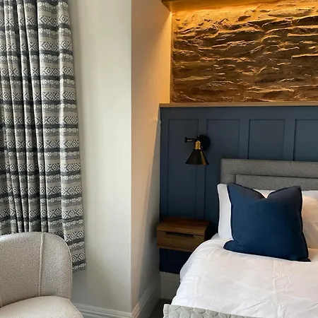 4 Beckside * Windermere