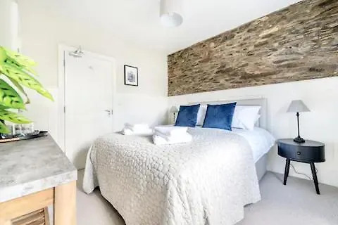 4 Beckside Penzion Windermere